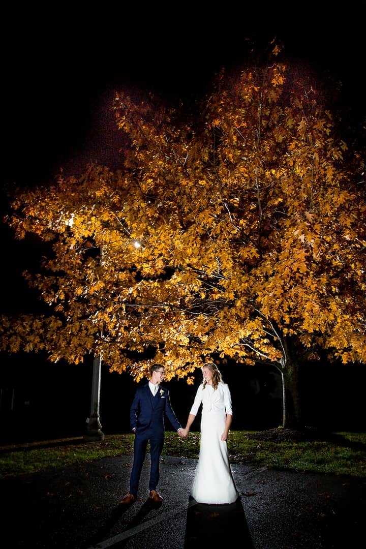 Rebecca-and-Dylan-wedding-1239